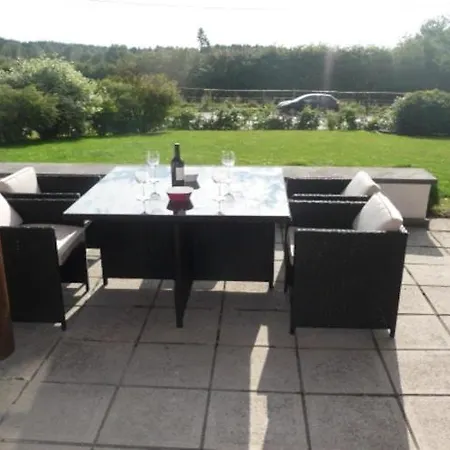 Alpehytte Stavelot With Garden
