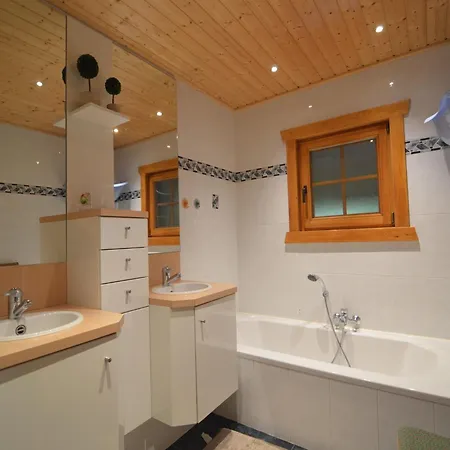 Stavelot With Garden Chalet