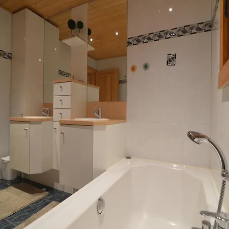 Stavelot With Garden Chalet