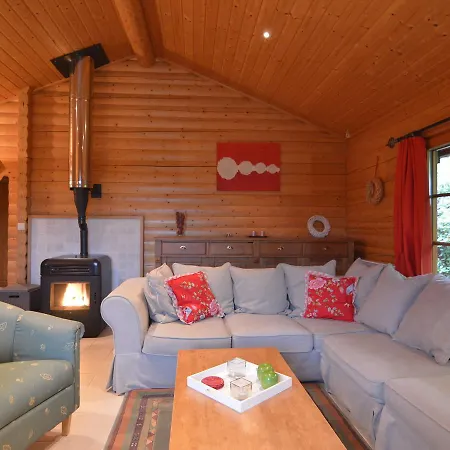 Chalet Charming With Private Garden In Stavelot *