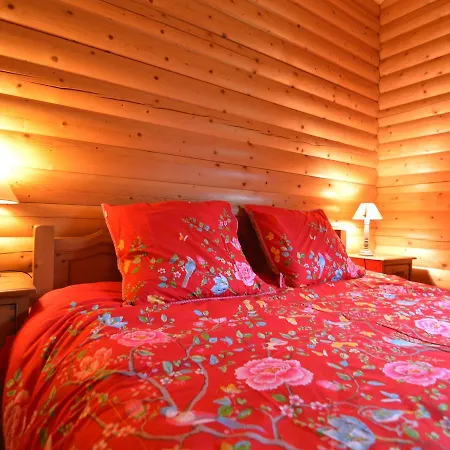 Chalet Charming With Private Garden In Stavelot *